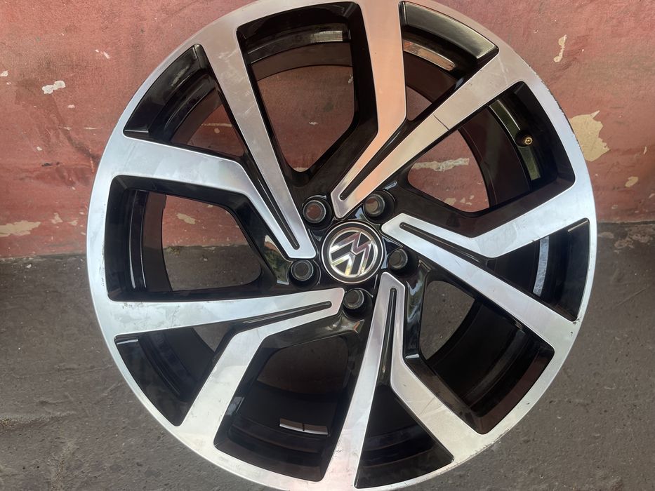 1 janta wolkswagen R 19 originala
