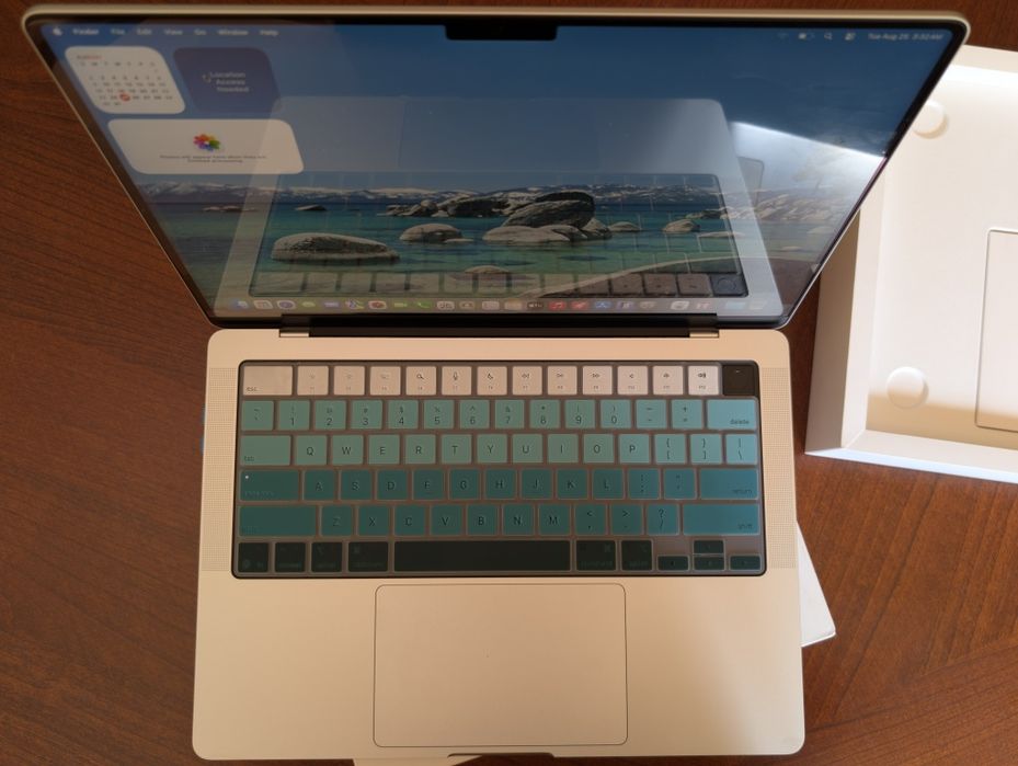 MacBook pro m5 16gb 1tb