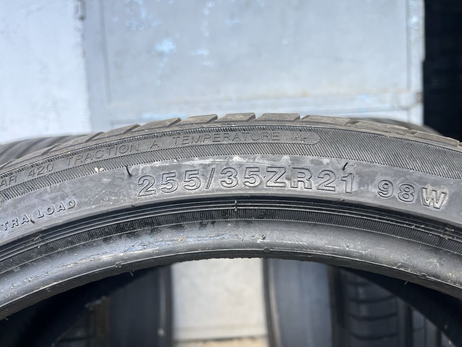 4 бр. летни гуми 255/35/21 и 285/30/21 Winrun DOT 0123 6,5 mm
