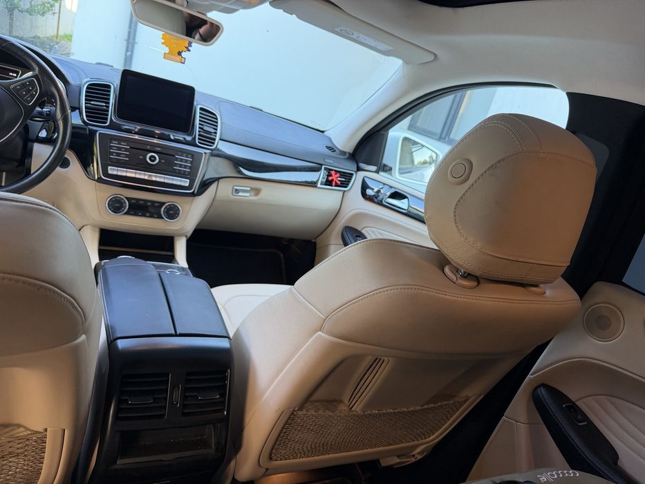 Gle coupe alb perlat