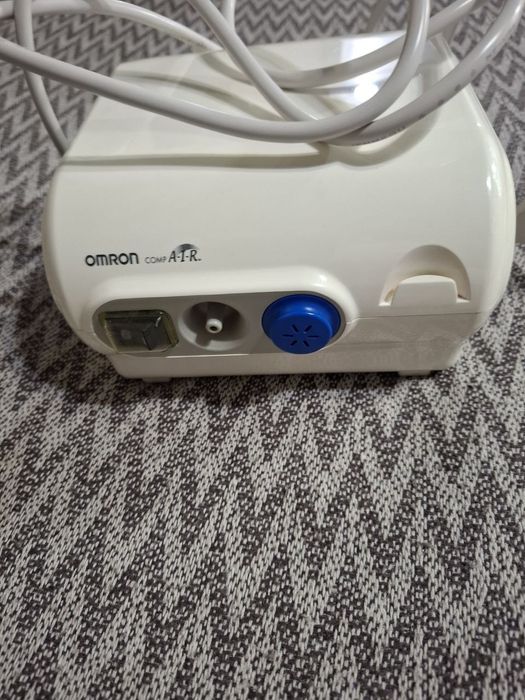 Продаётся нейбулайзер Omron