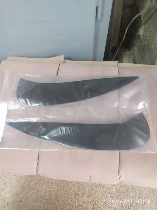 Реснички на фары Газель новые в упаковке. 100000сум.