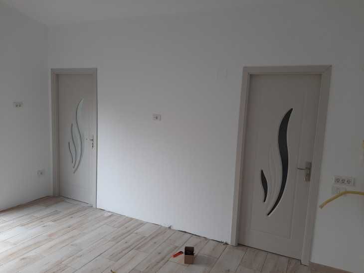Montaj usi interior/exterior