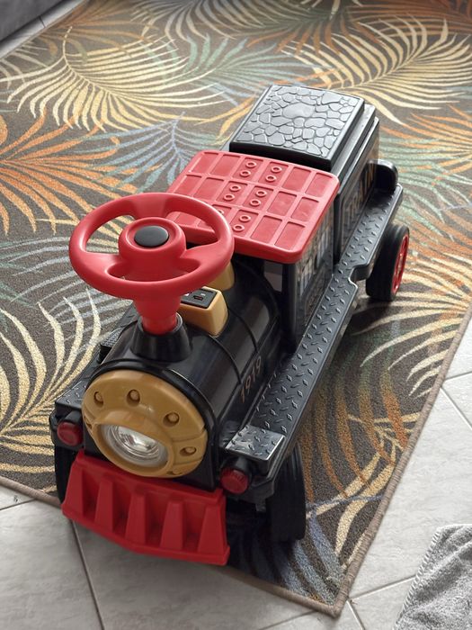 Vand  tren electric cu vagon