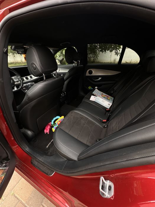 Mercedes-Benz E 220d 194cp 2018