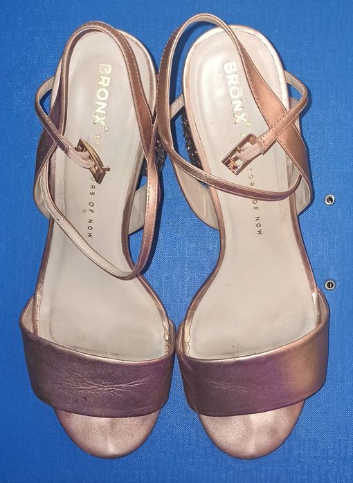 Женская обувь босоножка