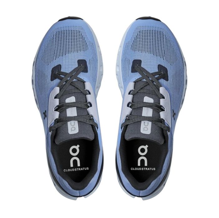 Кроссовки On Cloudstratus