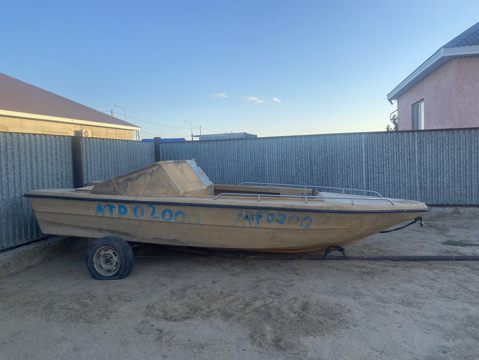 Пластиковая лодка касатка 525