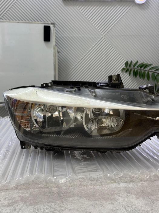 Фара на BMW F30 до рестайлинг