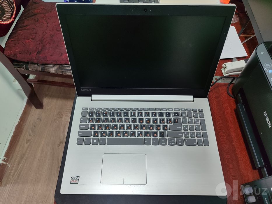 Lenovo ideapad 320-15AST