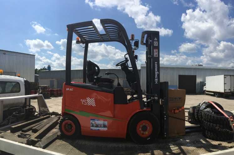 Погрузчик электрический г/п 1500 кг.