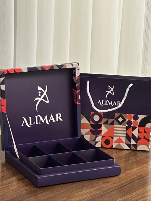 подарочный пакет  подарочный коробкалар ишлаб чикарамиз