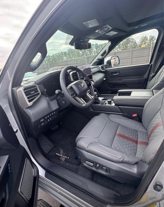 Toyota Seguioa Capstone