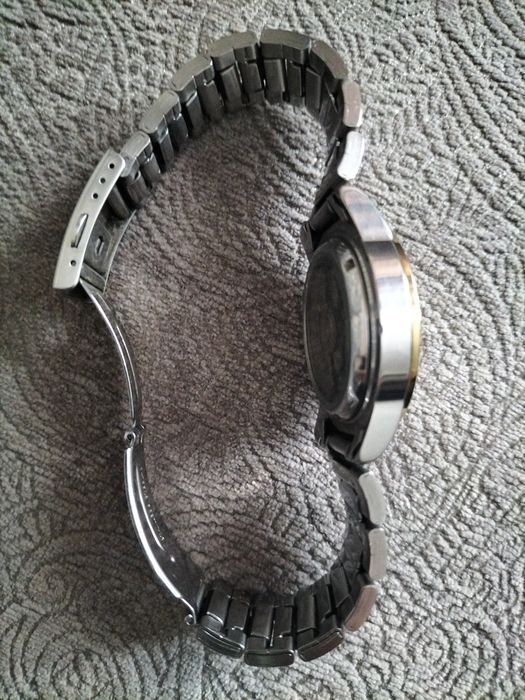 Продам наручные часы Seiko.