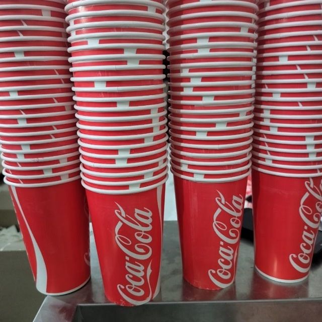 Одноразовая стакан для холодная напиток