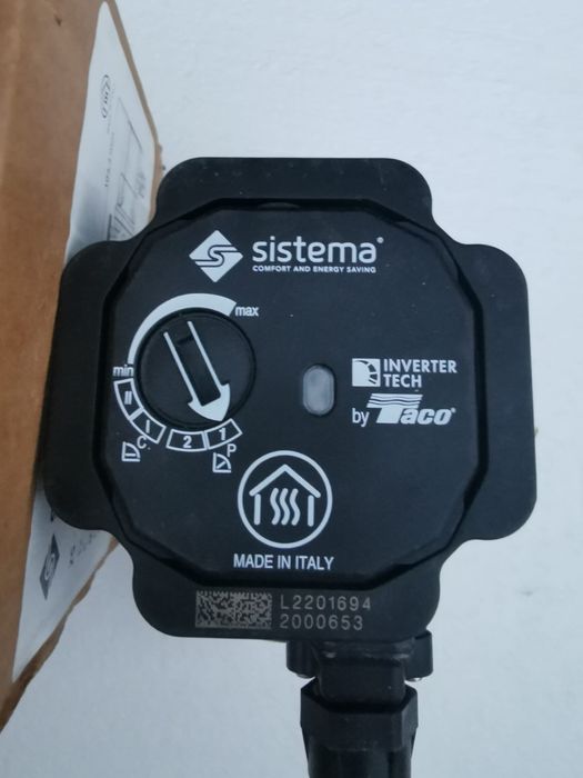 Pompa recirculare apa  Sistema