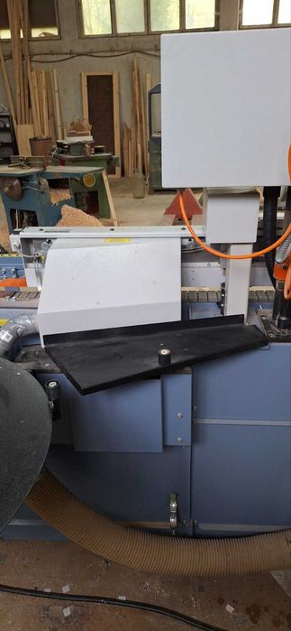 Кантираща машина Hebrock с предфрезоване