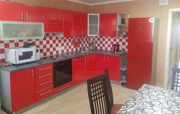 Дава се под наем Двустаен апартамент в Пловдив, Гагарин - 65 кв.м за 265.2 € - Снимка #1