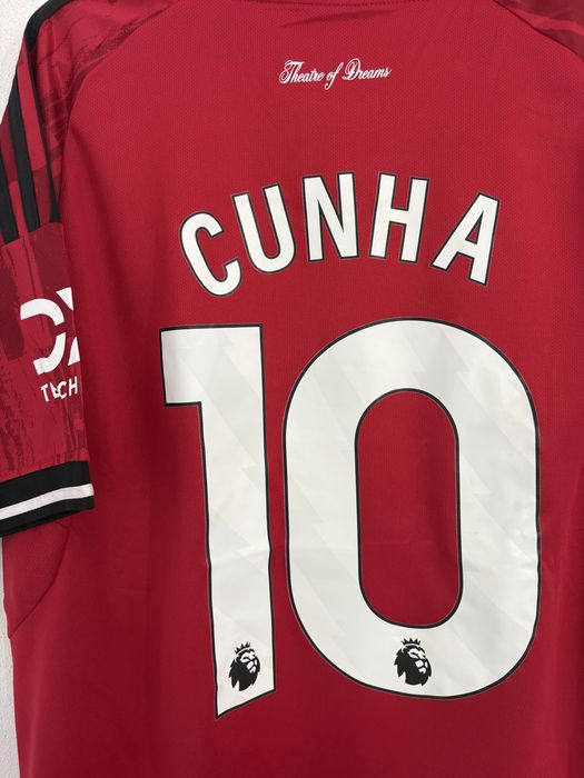 Tricou Manchester United cu Cunha