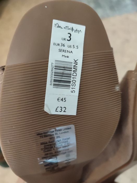 Продам туфли по 2000 тг