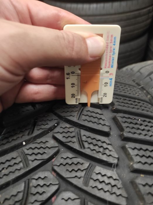 225/50/17 Firestone