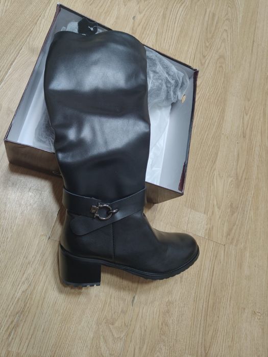 Продам сапоги женские зима