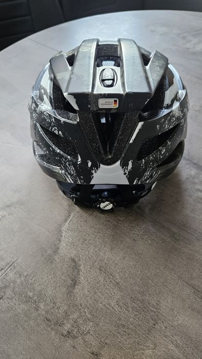 Вело каска UVEX  I-vo cc