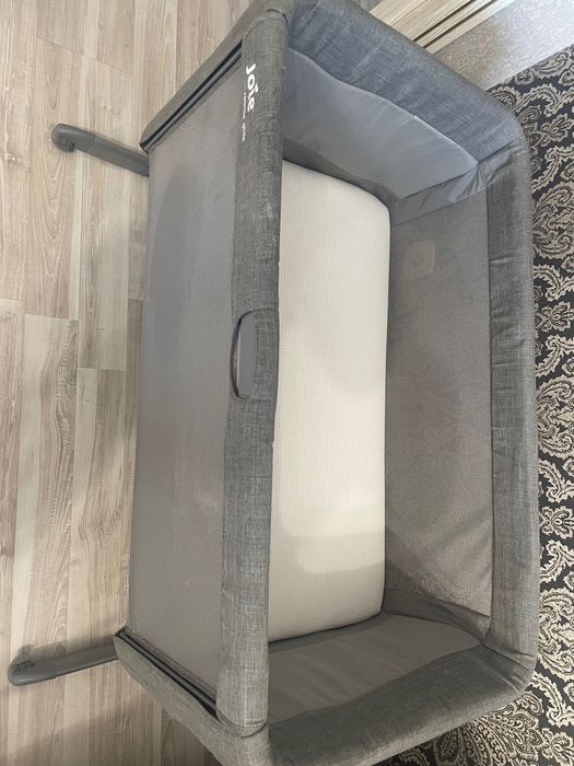 Продам кровать joie roomie glide