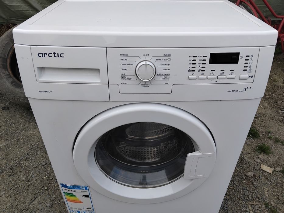 Masina de spălat rufe arctic 5kg