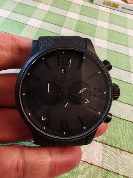 Продавам часовник Jacques Lemans chronograph 1-1659
