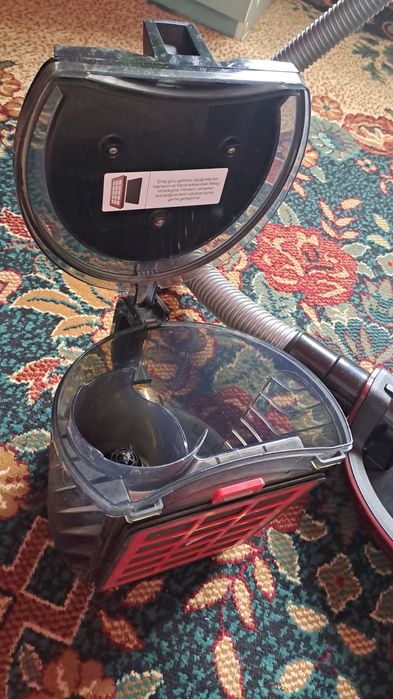 Продаётся пылесос