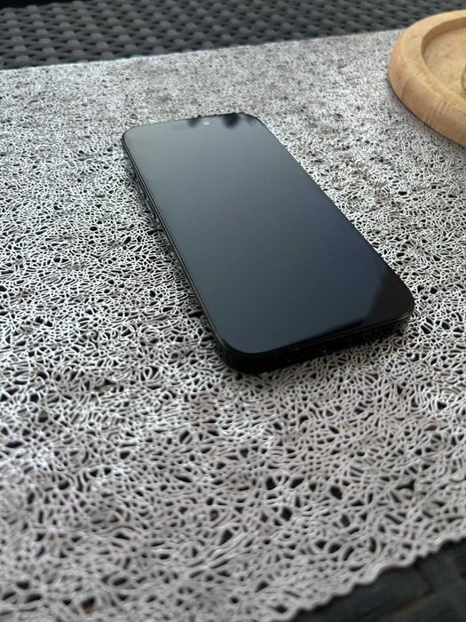 iPhone 16 Pro - Memorie 1 TB - Liber de retea