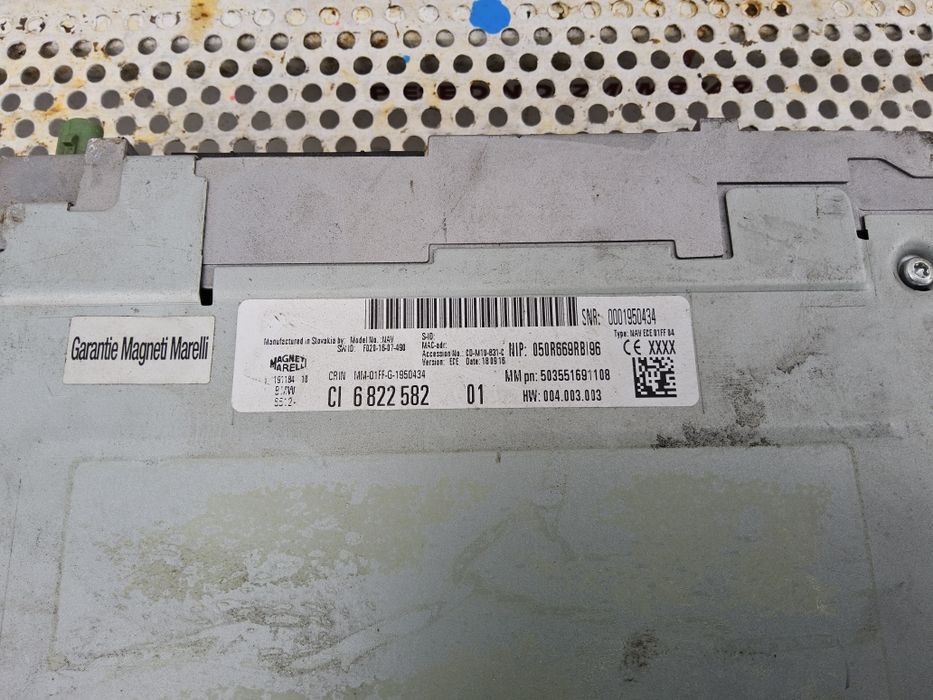 Unitate Navigație BMW F30  f31 f32 f33 f34 cod 6822582 Unitate CIC mica  f20 f21 f22 f23 f36