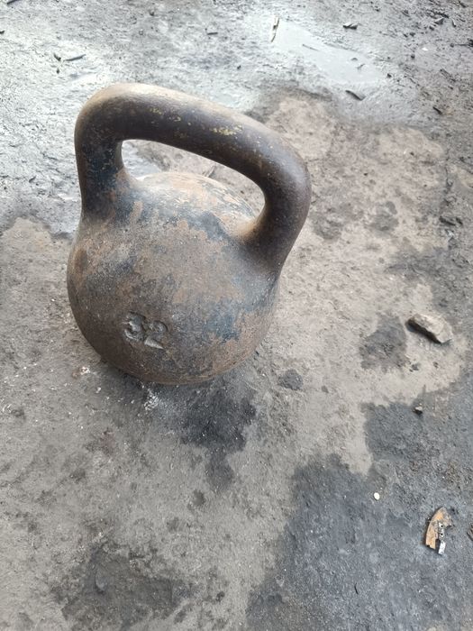 Продам гирю продам