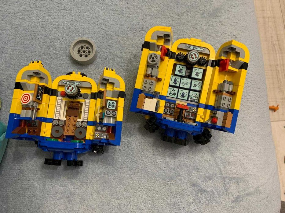 LEGO Minions - Brick-built Minions and their Lair (75551)