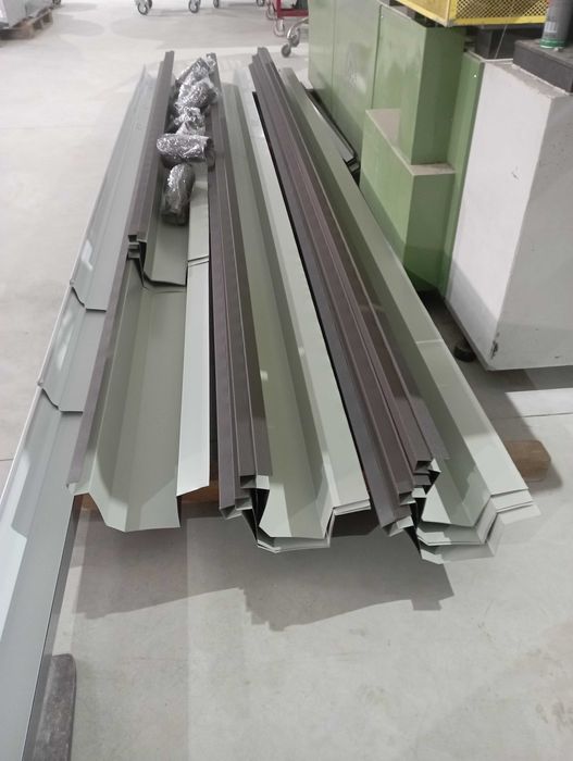 Обшивки от ламарина за покриви  и термопанели