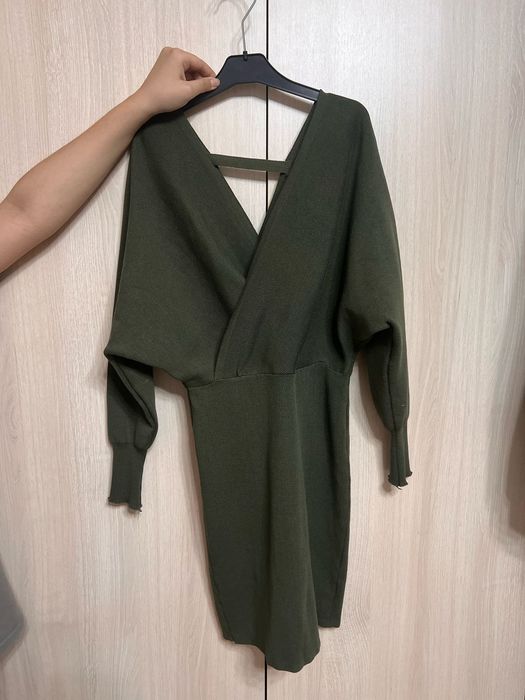 Платья женские новые