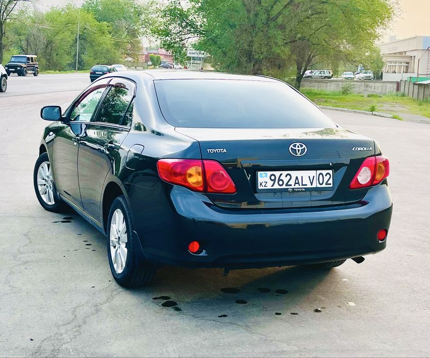 Продам авто марки Toyota Corolla.