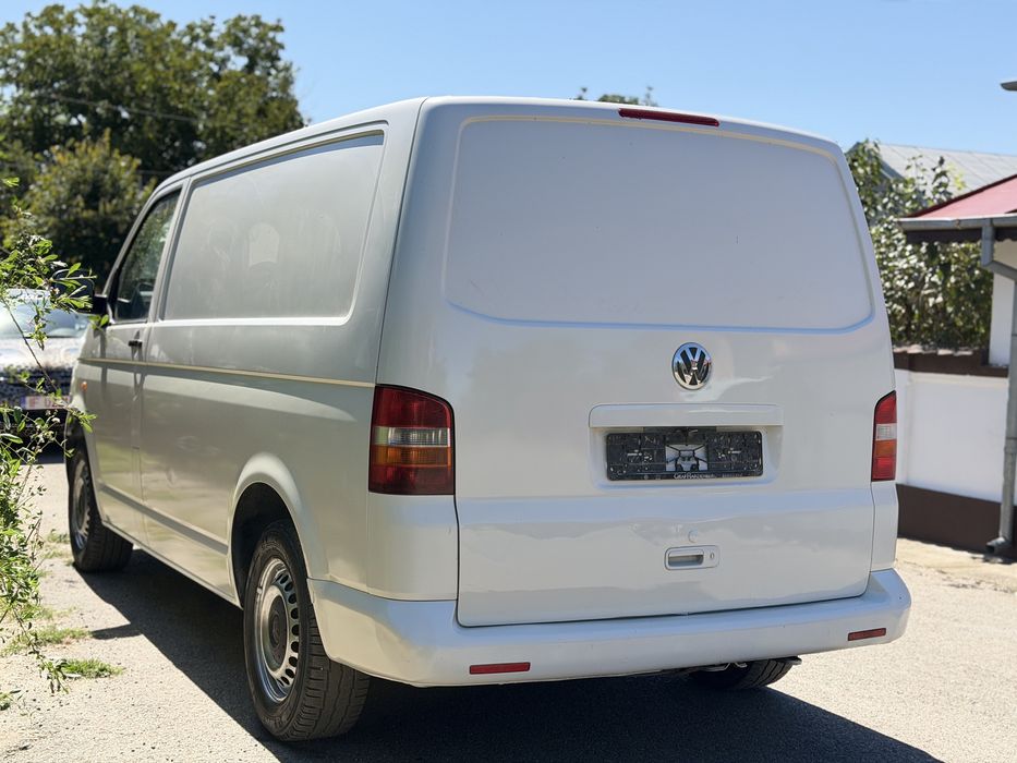 Volkswagen transporter 1.9 tdi