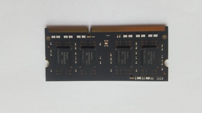 2GB RAM памет за лаптоп HYNIX - 2GB 1Rx8 PC3-12800S