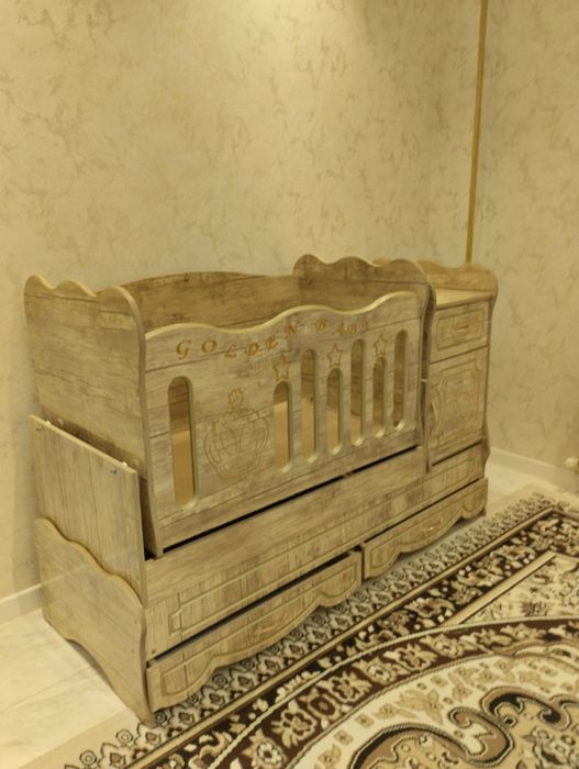 Golden baby lulka va kravatlari