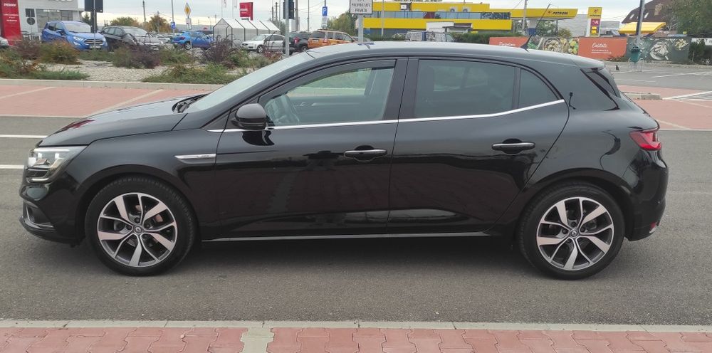 Renault Megane 4//Bose Edition//Euro 6//