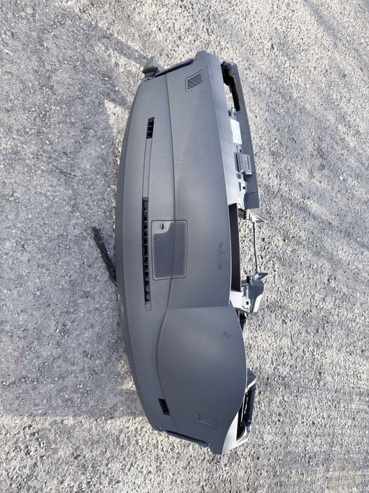 Арматурно табло бмв е60 е61 530 535 BMW e60 e61 525