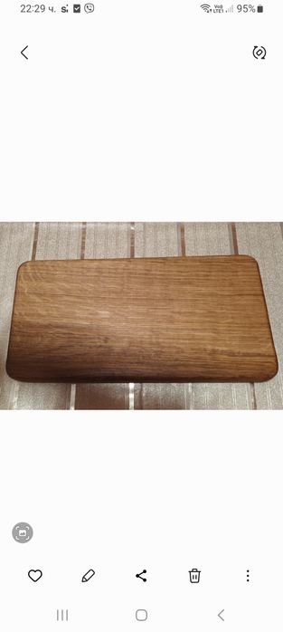 Кухненска дъбова дъска за рязане. Размер  31×17×2 см.Цена-15 лв.