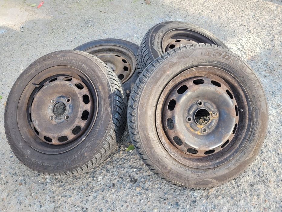 Cauciucuri iarna+ jante