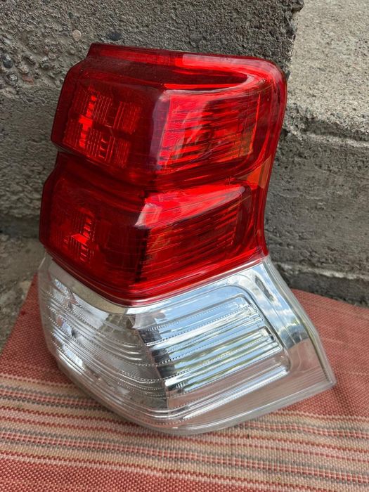 Prado 150 задний фонарь