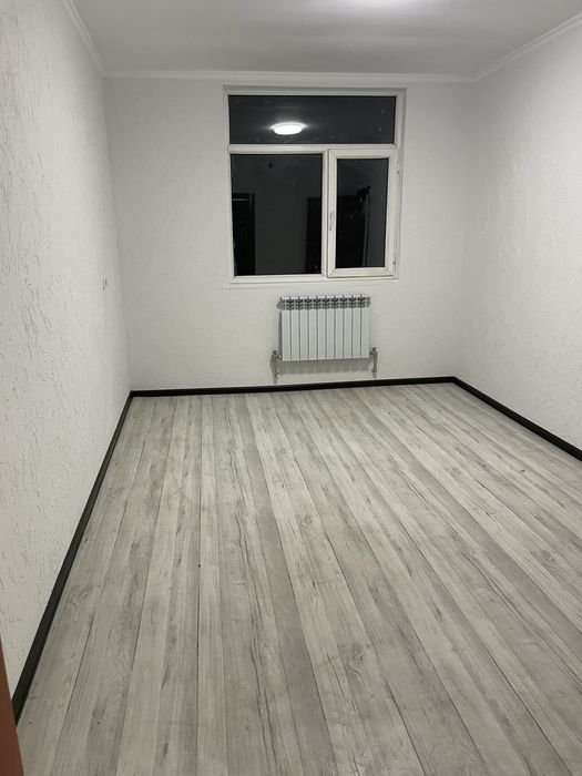 Тау самал. Коммерческое помещение