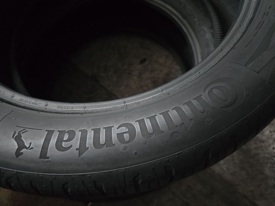 Continental 235/50 R19 99W vară
