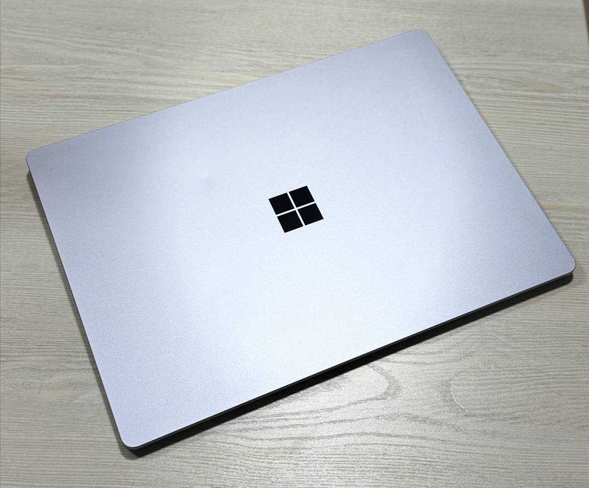 Microsoft Surface 4 13.5 2K Alcantara Blue Сенсор i7-1185G7 16GB/512GB