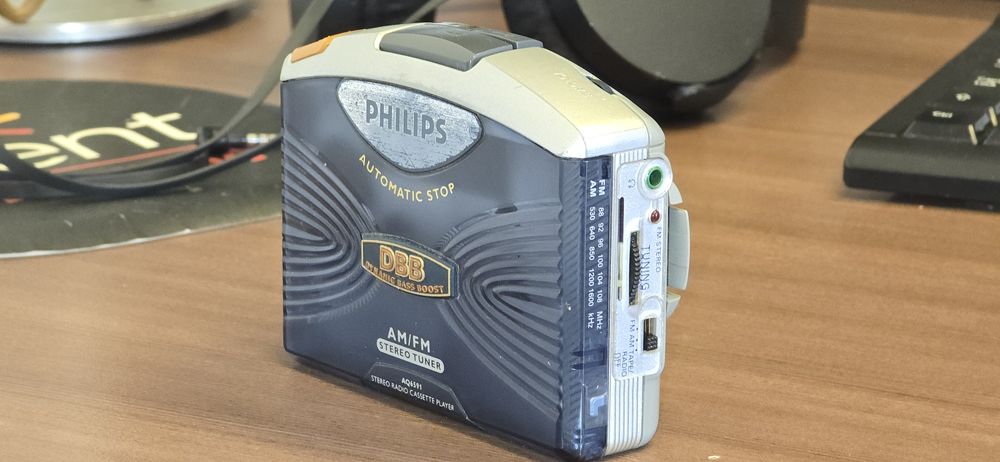 Кассетный плеер Philips